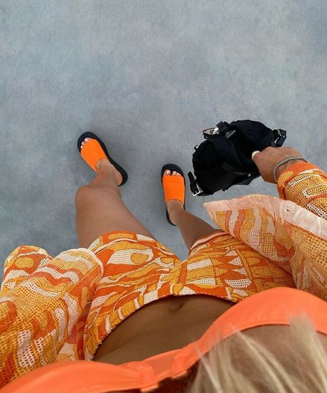 姉妹OnlyFans セックス 写真