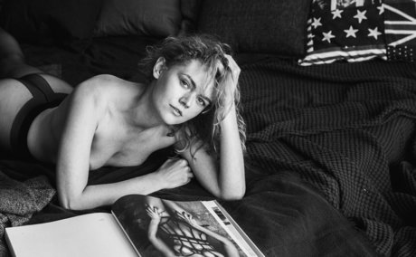 スムーズなOnlyFans アート裸 写真