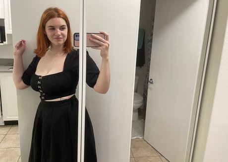 リップスオンリーファンズ 美しいポルノ ギャラリー