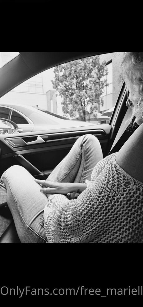 金髪ストリップOnlyFans ヌード 写真