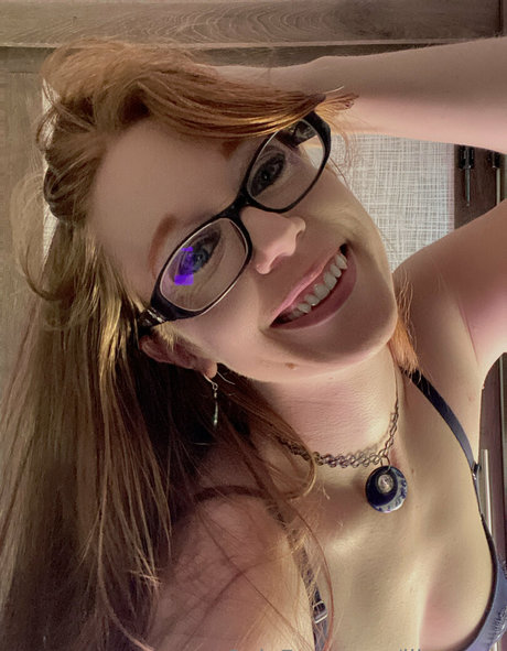 アジア人トゥインクOnlyFans xxx ギャラリー