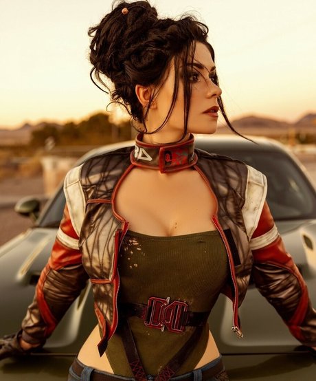 Irina Meier スター ヌード アーカイブ