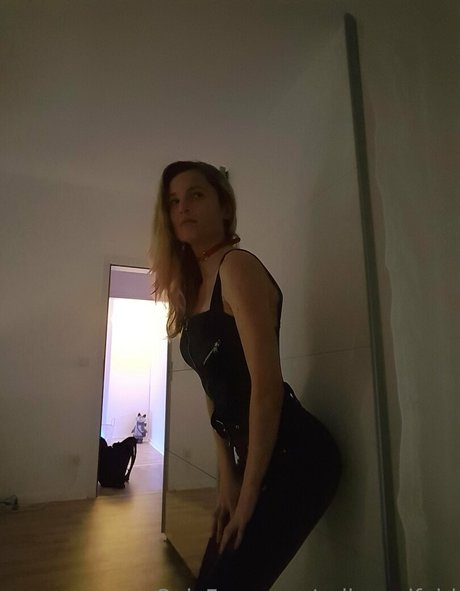 sailerwolfgirl ホットなポルノスター 写真