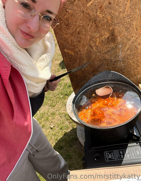 mrstittykatty 素敵なモデル アーカイブ