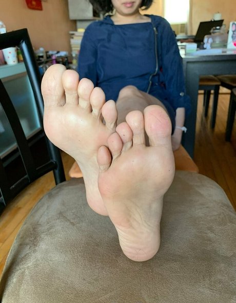 coy koi ポルノモデル 写真