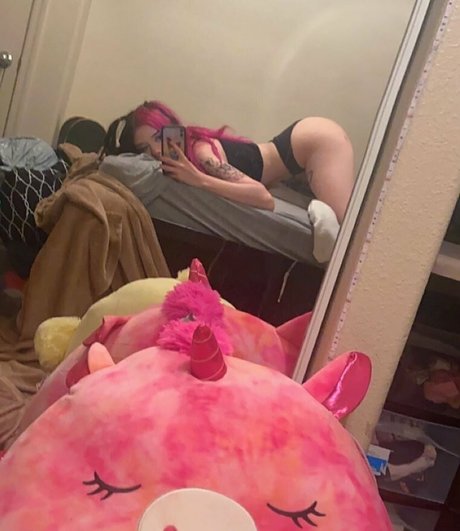 Meepmomentt 可愛い女優 ギャラリー