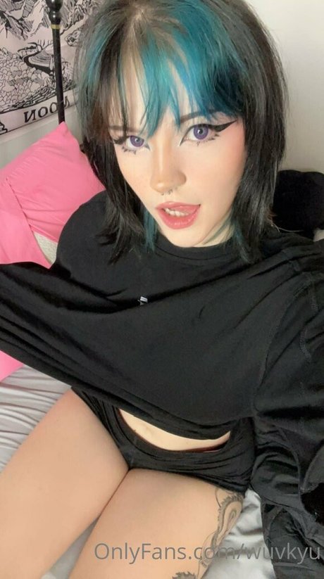 DMV オンリーファン アートポルノ ギャラリー