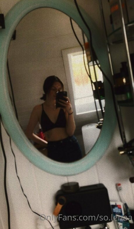 so lenaa 美しい女優 ギャラリー