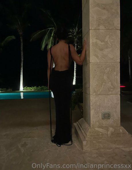 エモオンリーファン ホット 写真