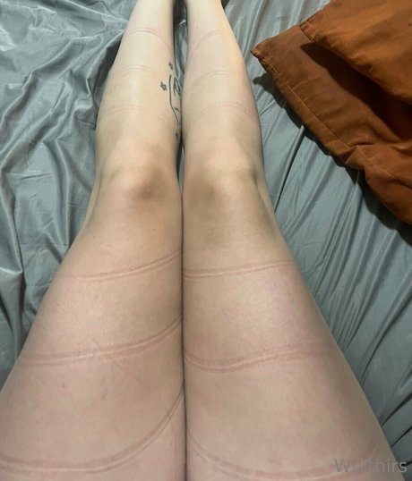 whithirs 最高のモデル 写真