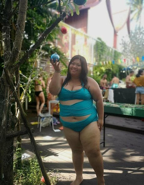 ameenachubbycutie top profile image