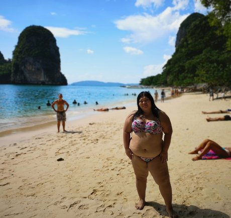 ameenachubbycutie 最高のモデル 画像