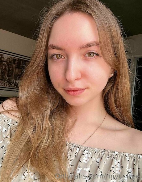 ビキニストリップOnlyFans セクシー アーカイブ