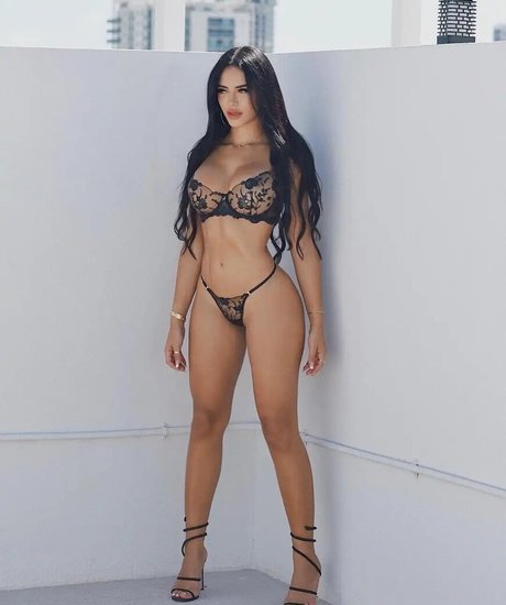 アマチュアPOV OnlyFans アートxxx 画像