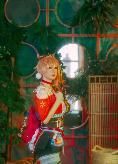 痩せた金髪の熟女OnlyFans ホットセックス 写真