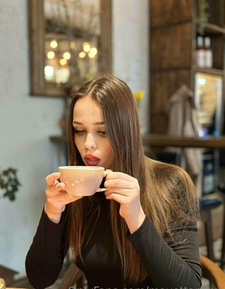 シーメールランジェリーOnlyFans ポルノ 写真