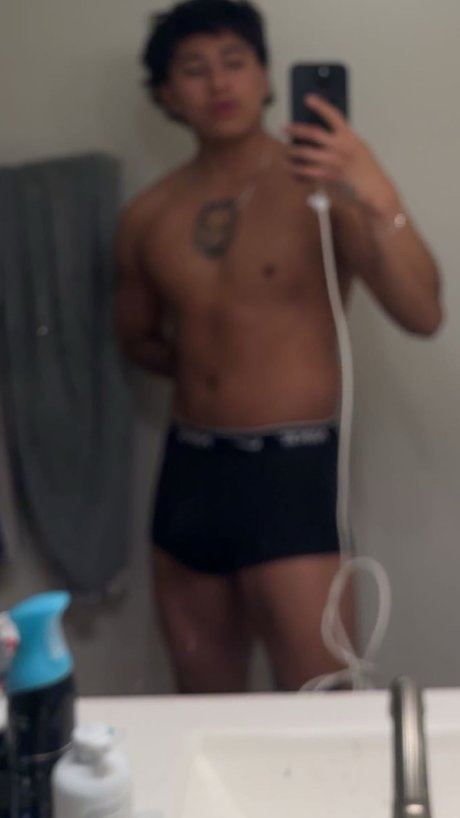 Jhuan ヌードスター 写真