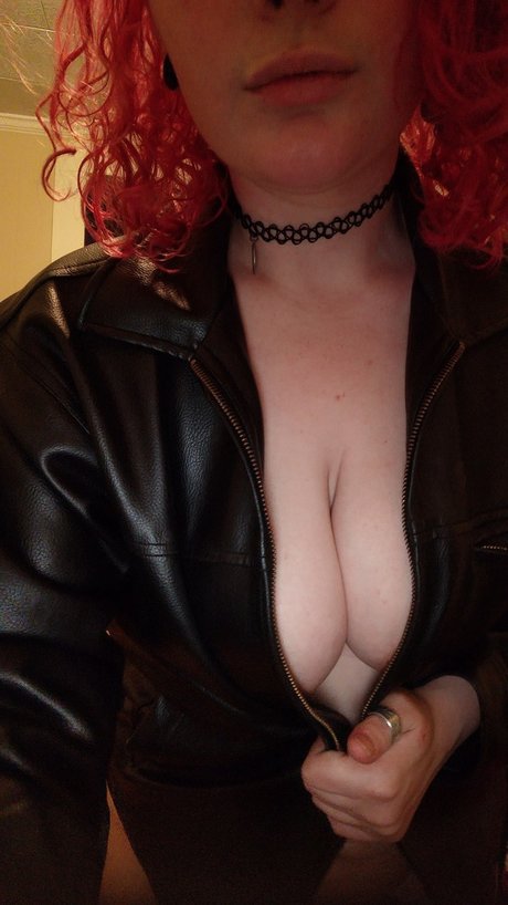 ランジェリーベイビーOnlyFans トップ ギャラリー