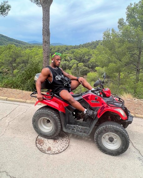 Cherr Brown 最高の女優 写真