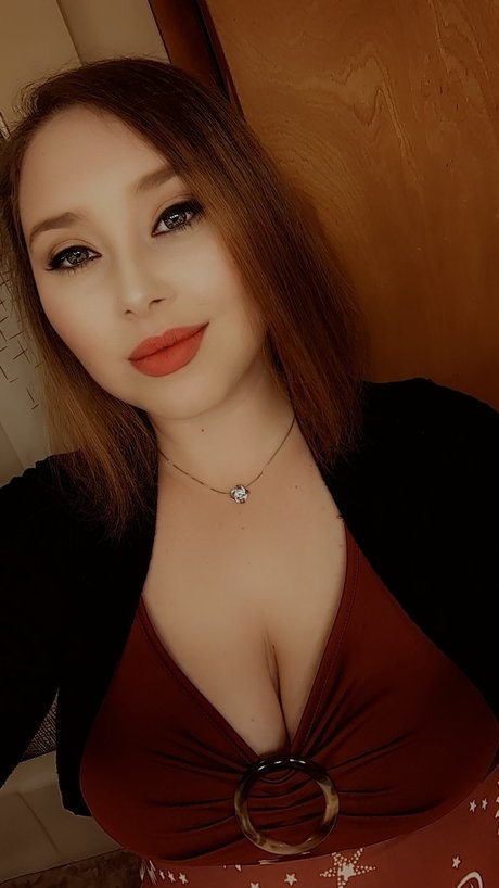 黒檀のシャワー OnlyFans 無料裸 アーカイブ