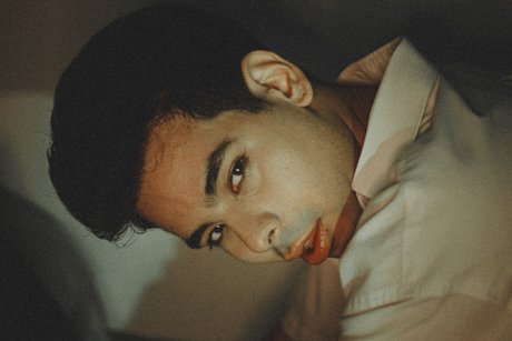 Alejandro Slay ポルノスター 裸 写真