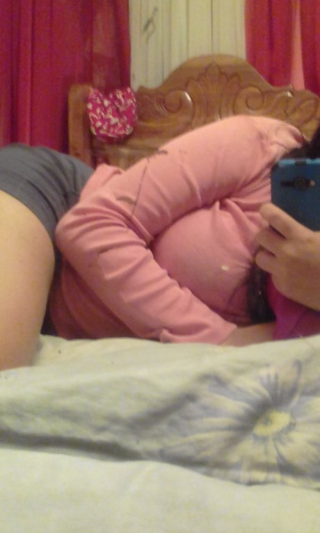 Alondra Su rez ポルノスター 写真