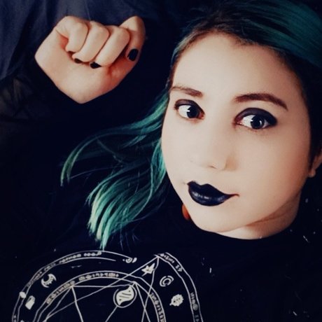 Wil トップ女優 写真