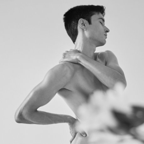 David Sahueso_ 裸のモデル 画像