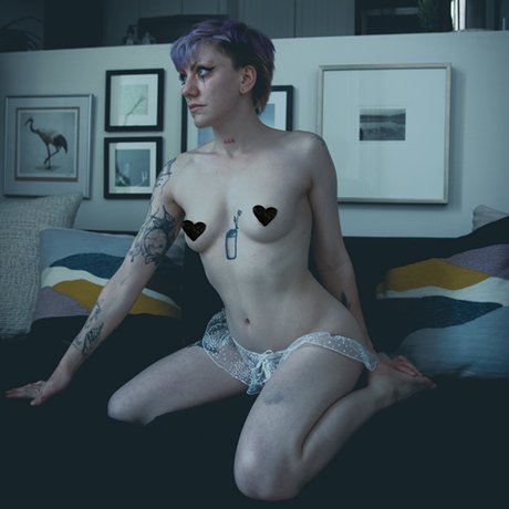 _anah rain_ モデル 写真