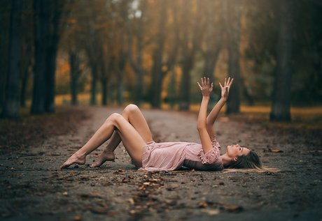 Nuku アート女優 写真