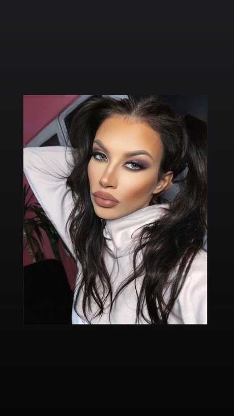 Adelie HDポルノスター 写真