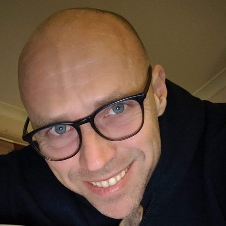 Phallic Alex ポルノスター 裸 ギャラリー