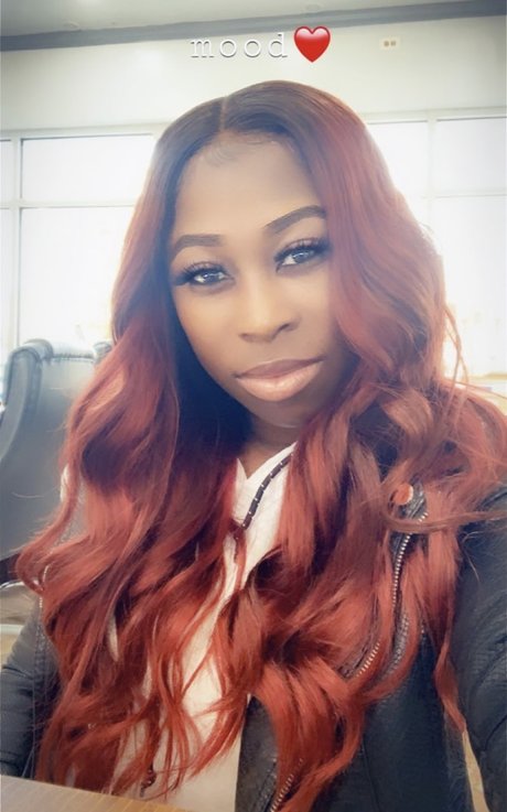 Dark Chile 独占スター 写真