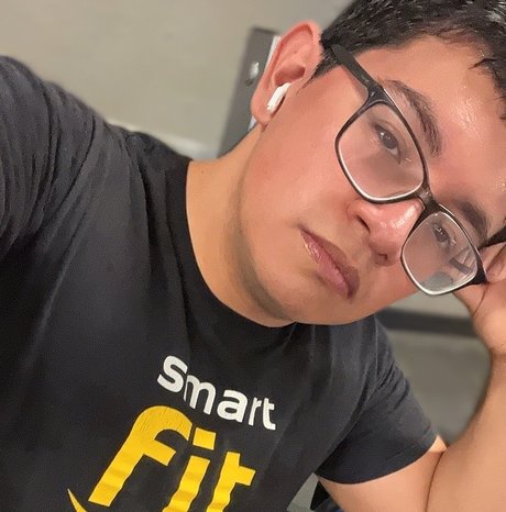 Luis Arturo エロティックモデル ギャラリー