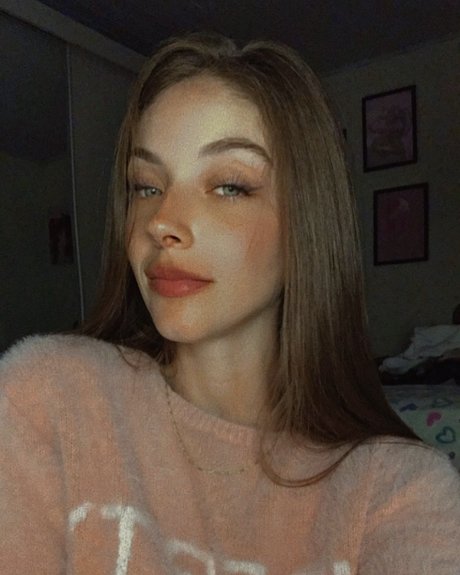 成熟した異人種間OnlyFans 美しいヌード ギャラリー