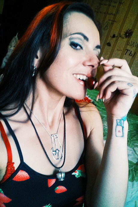 Alice Hammer セクシーモデル 写真