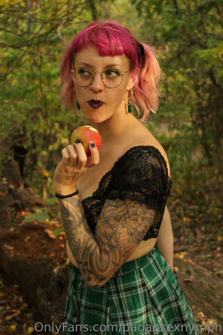 Kitten Nymph 高品質女優 画像