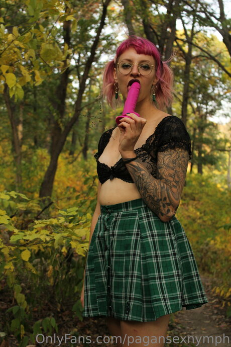 Kitten Nymph ポルノスター エロティック 画像