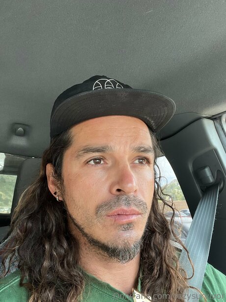 Ozzy Lusth ポルノモデル 写真