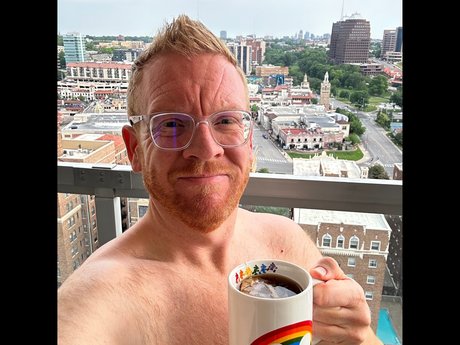 Otter and Bear ヌードモデル 写真