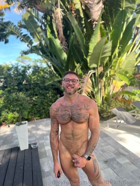 LeoBayne アダルトスター 写真