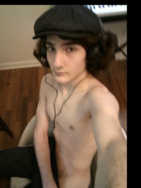 naka エロティックなスター 写真