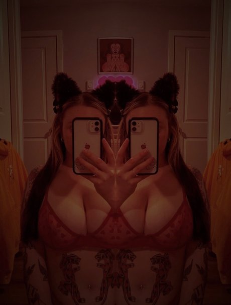 ビンボオンリーファンズ ホットセクシー 写真