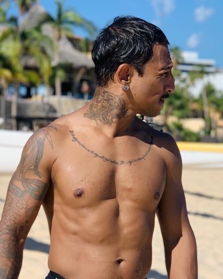 AkikunXXX セックス女優 写真