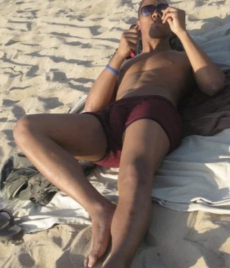 Luis Santos かわいいスター ギャラリー