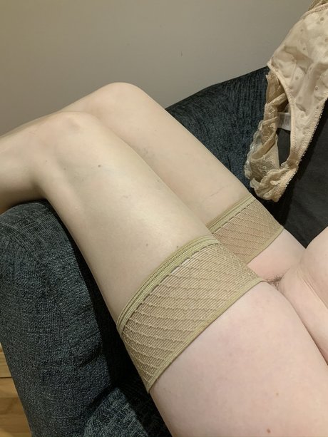 Zeezee ポルノスター 写真