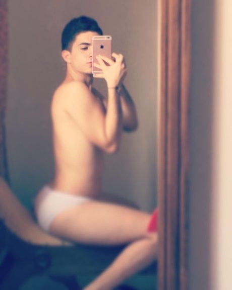 Felix Pelaez セクシーモデル 画像