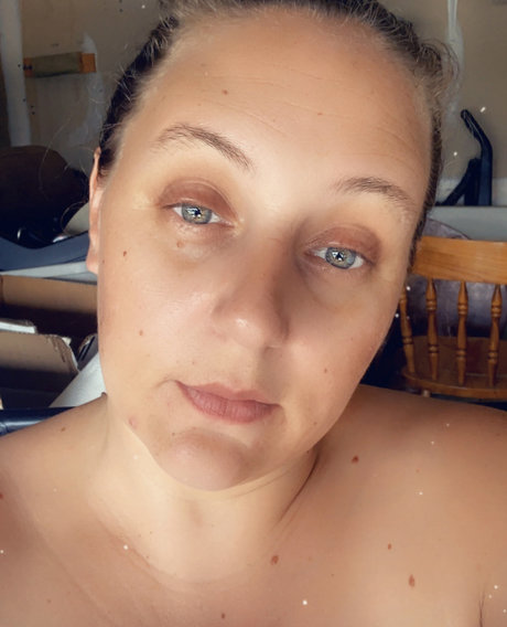 Kris xo ポルノスター HD 写真