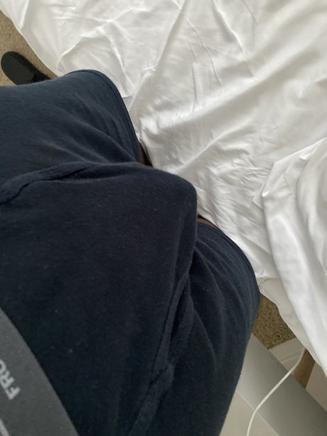 Banks Banks ホット女優 ギャラリー