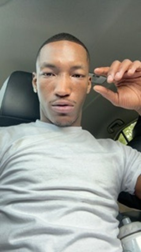 _Pluto_ ポルノスター 美しい 写真